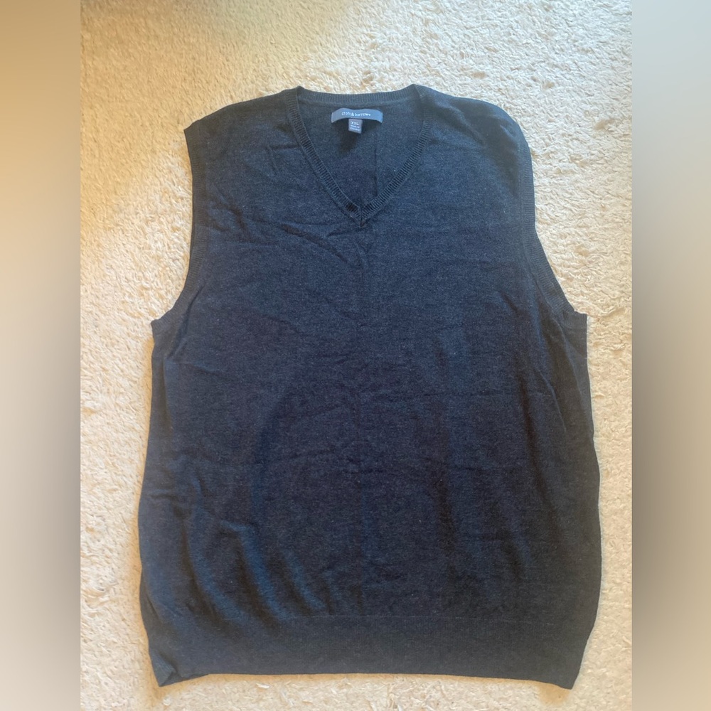 5/$20 Croft & barrow sweater vest